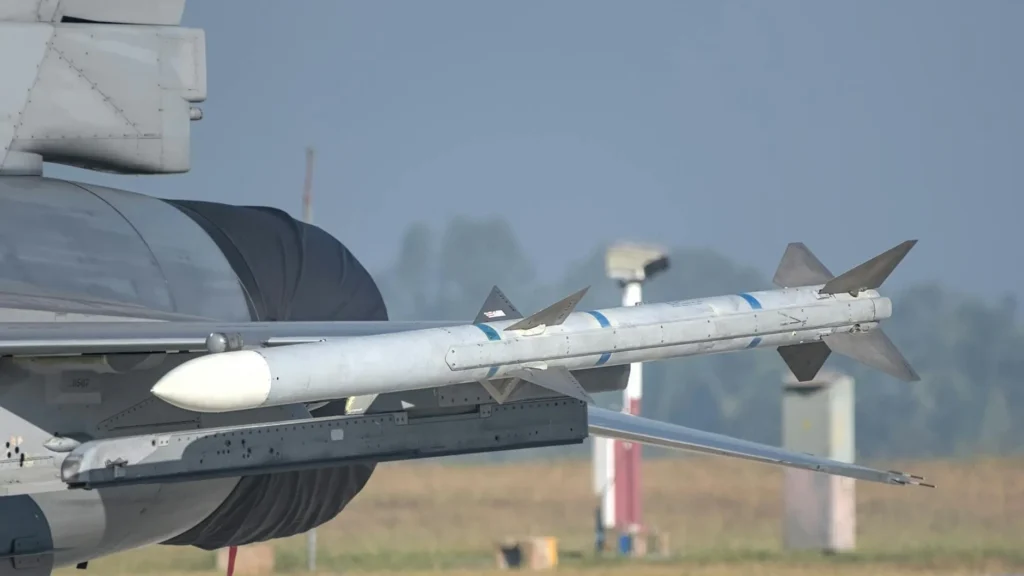 美證實「A級事故」！75億MQ-4C海神偵察無人機突發急墜 最憂殘骸落入伊朗手中