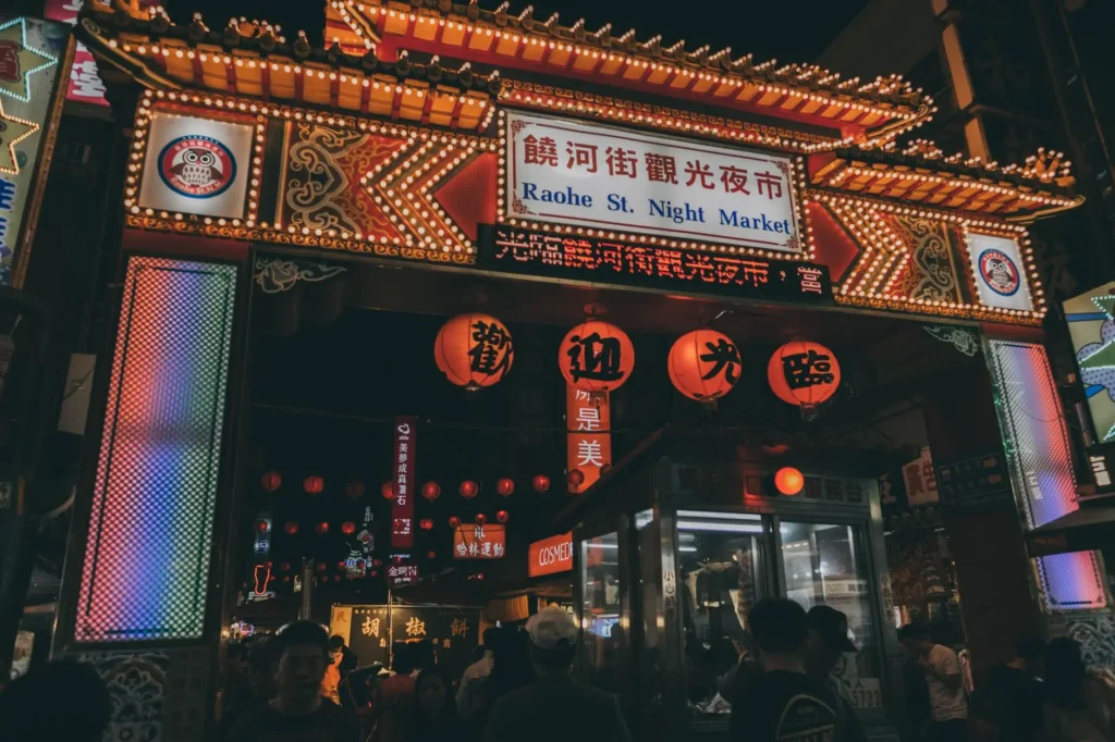 台芬文化節進駐赫爾辛基夜市音樂吸滿場